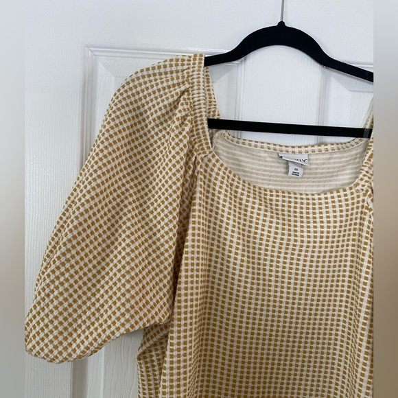 2X Ava and Viv Yellow Top - Picture 2 of 2